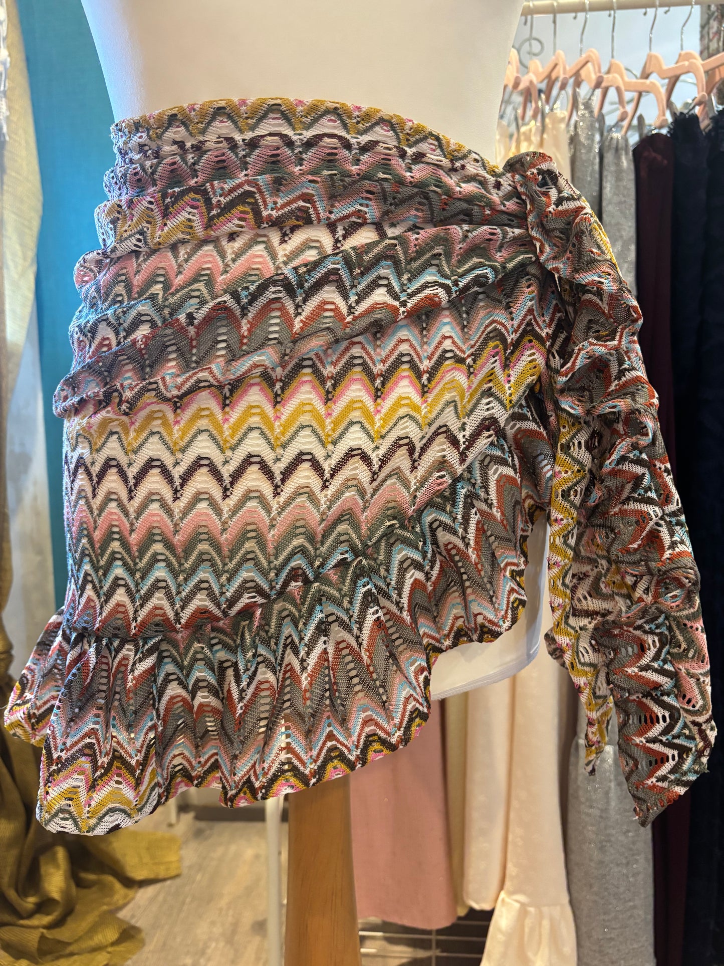 Short Ruffle Sarongs… lots of fabric options
