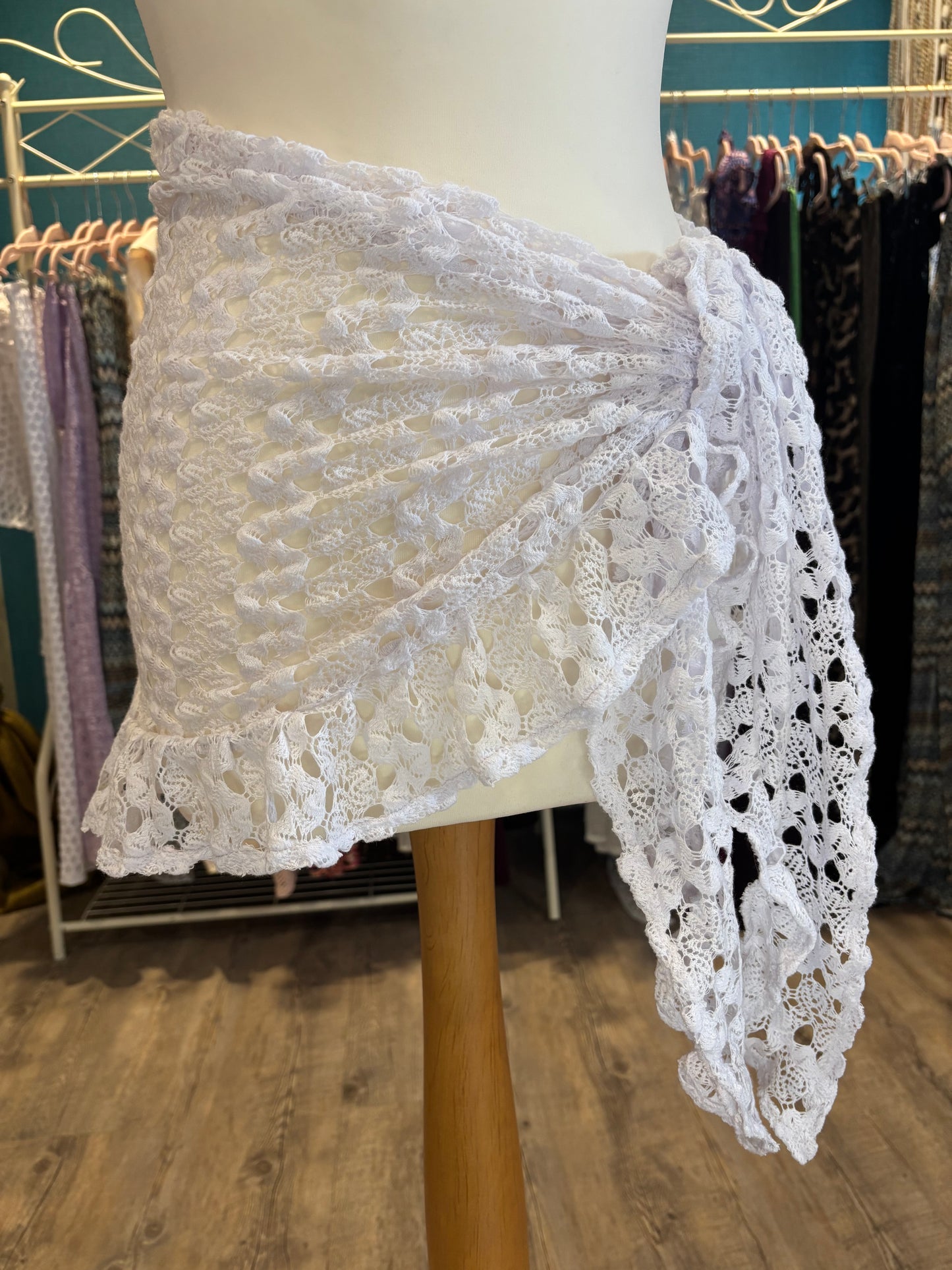 Short ruffle sarong..Last one