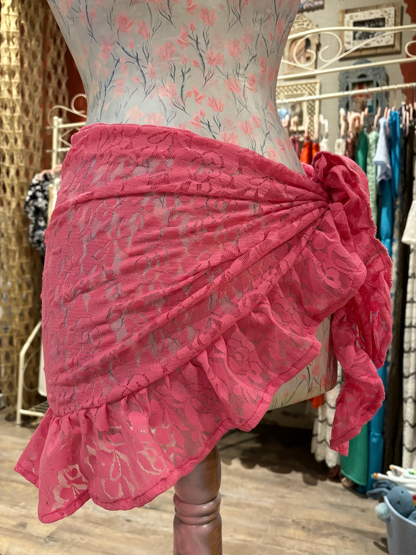 Short ruffle sarong..Last one