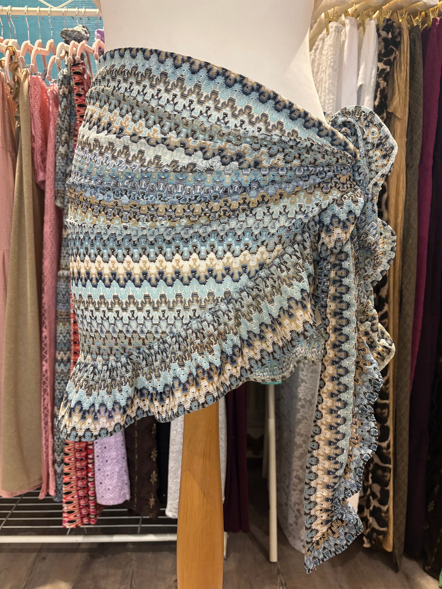 Short Ruffle Sarongs… lots of fabric options