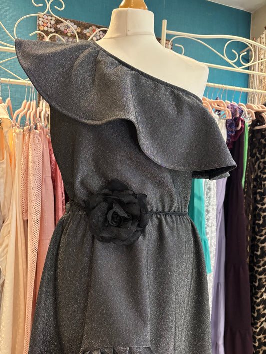 One shoulder hi low dress