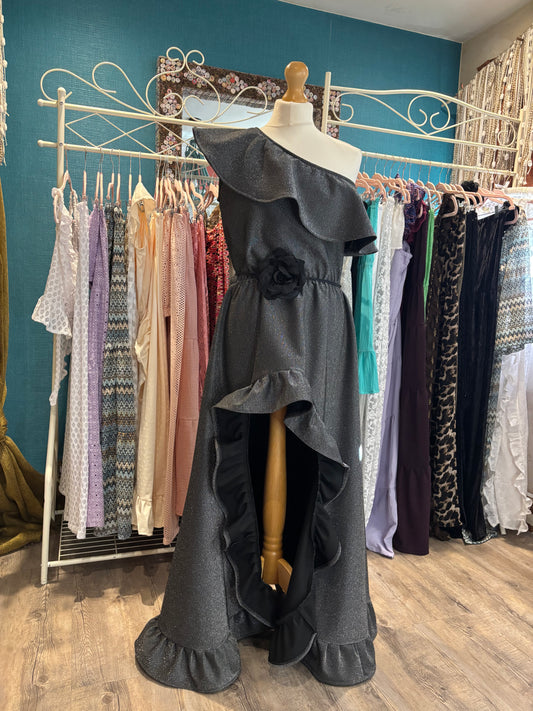 One shoulder hi low dress