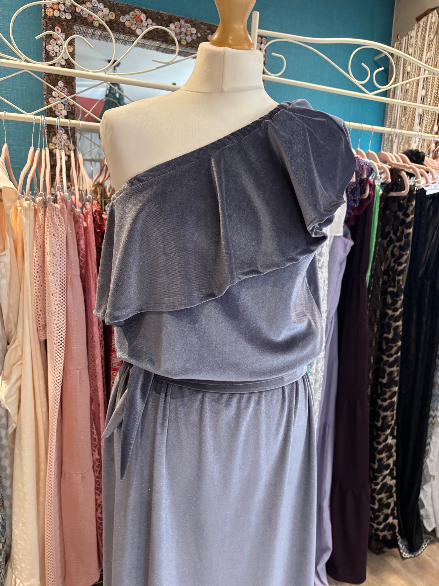 One shoulder ruffle dress