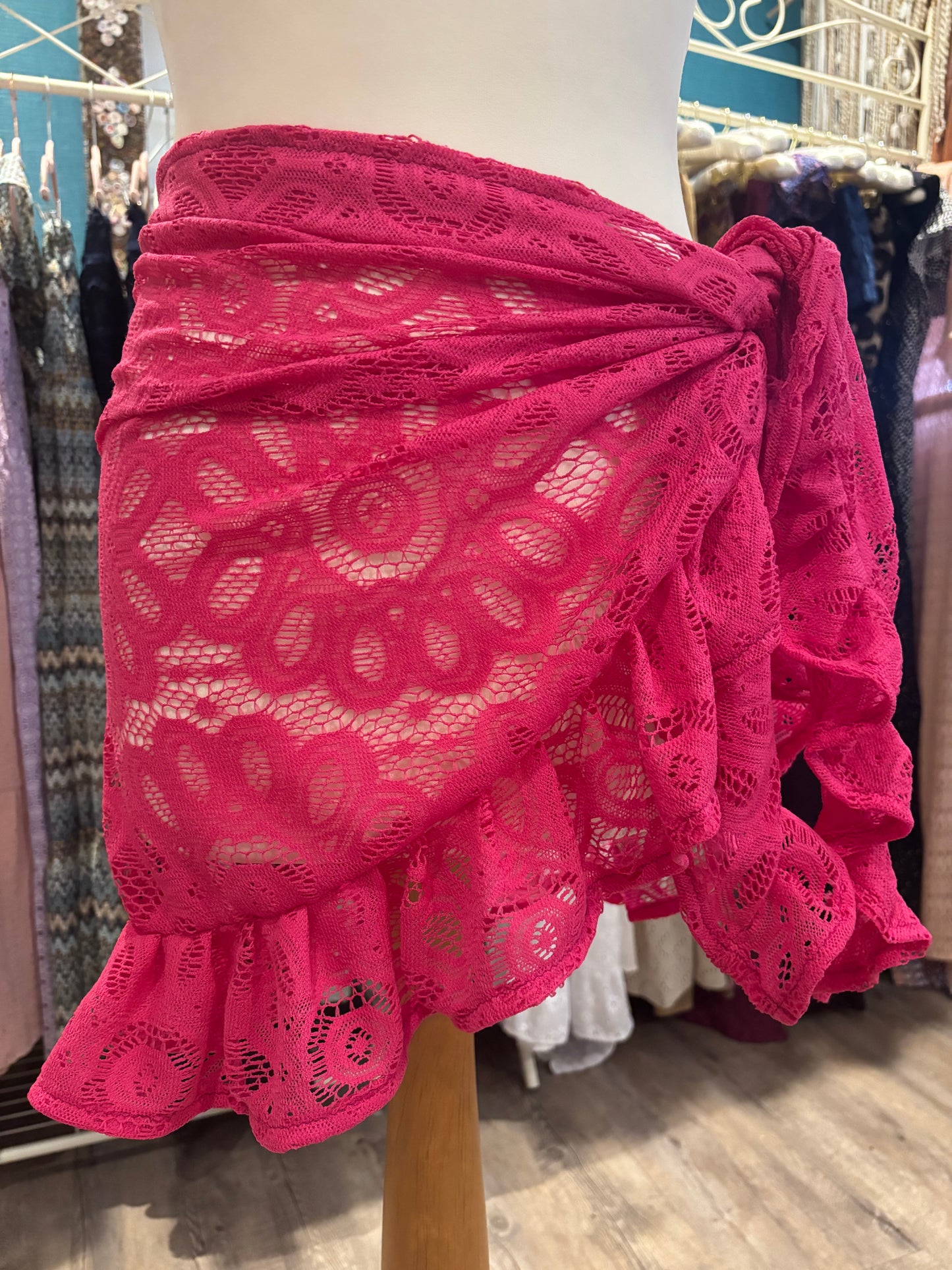 Short Ruffle Sarongs… lots of fabric options