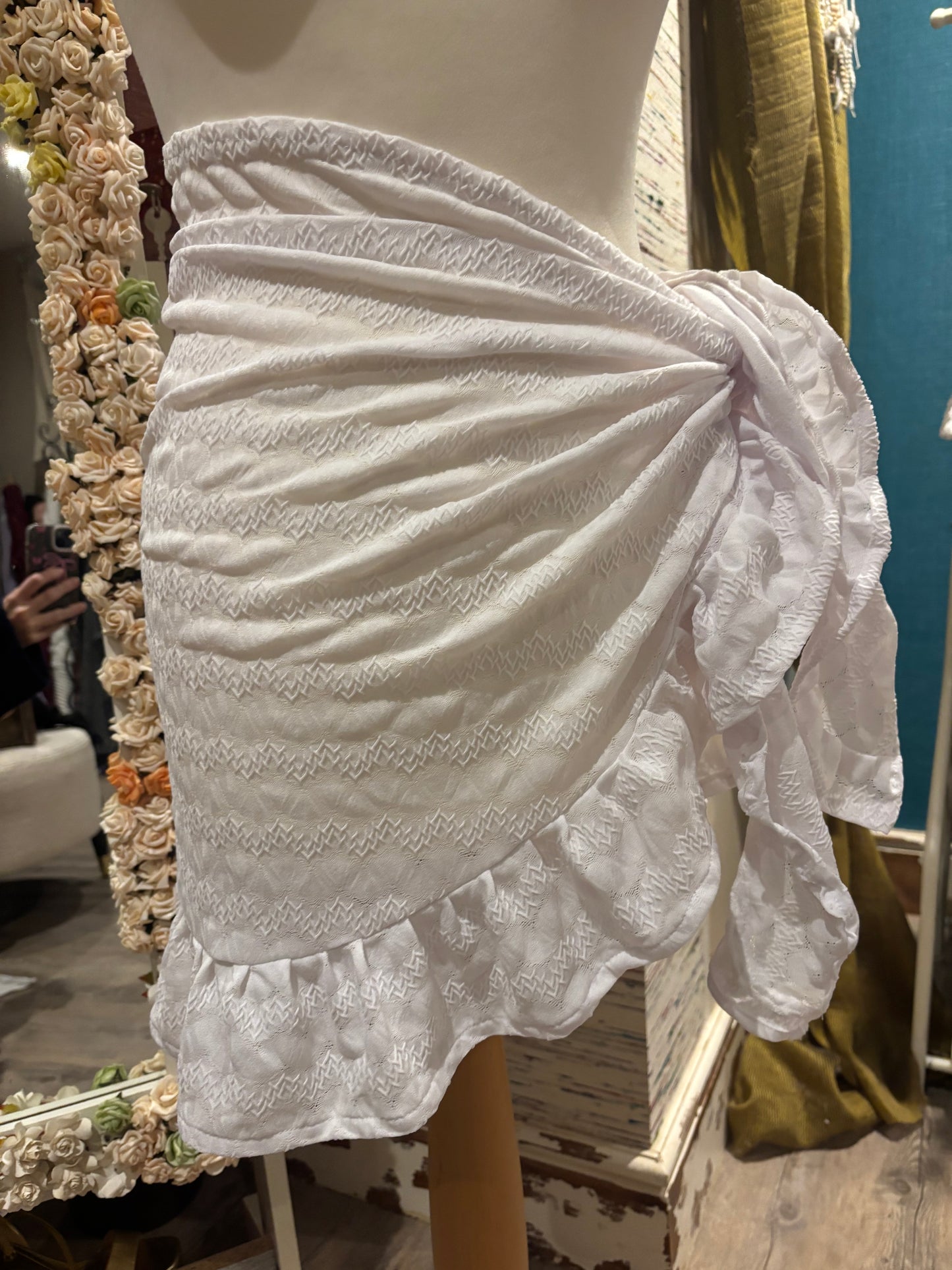 Short Ruffle Sarongs… lots of fabric options