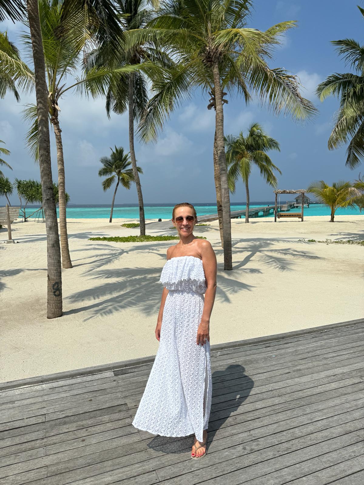 Classic dresses with frill