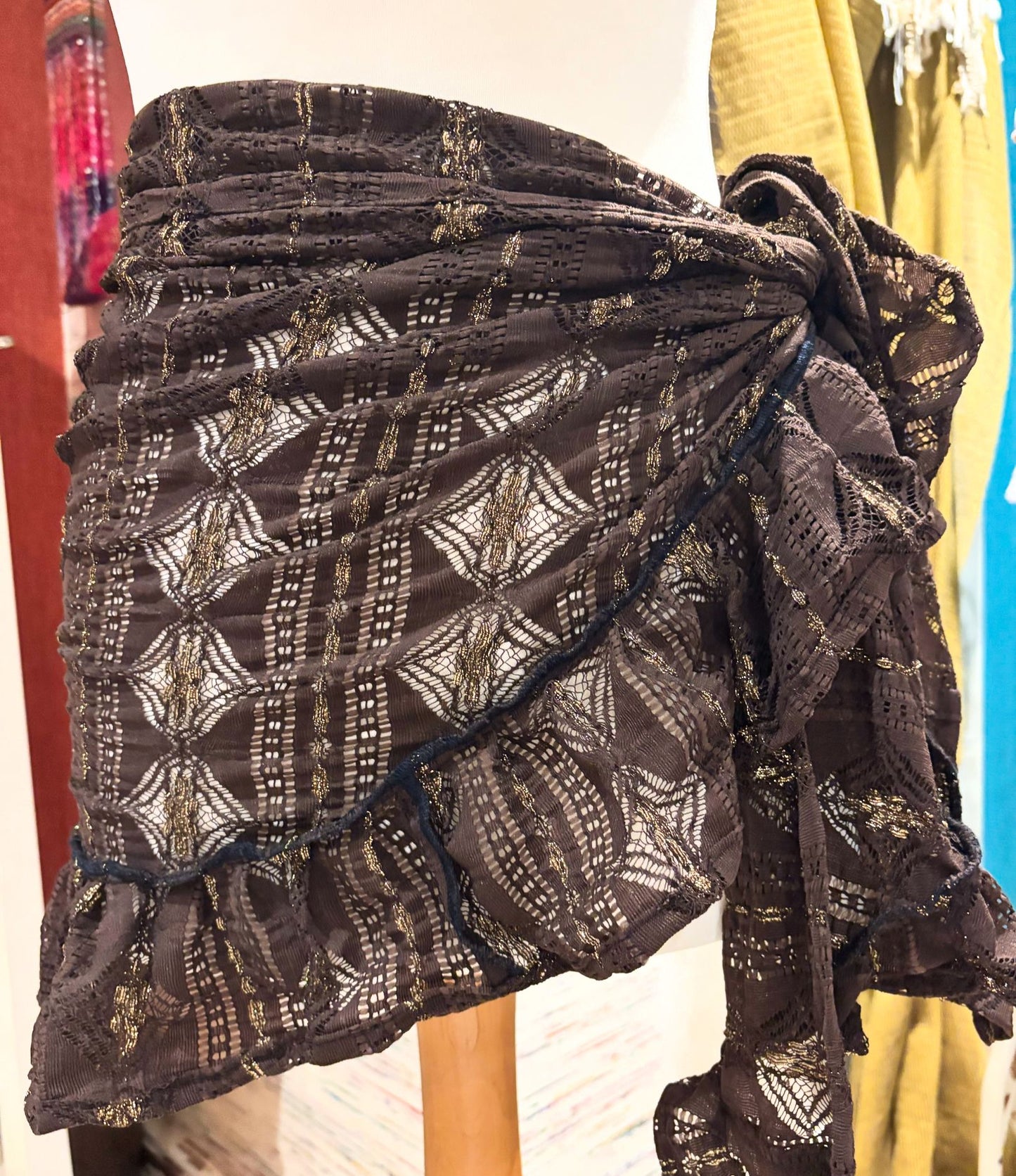 Short Ruffle Sarongs… lots of fabric options
