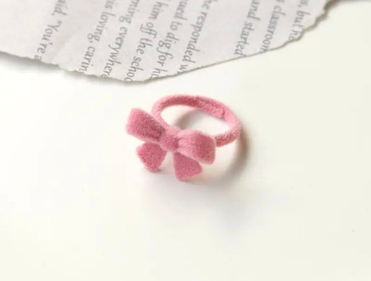 Pink velvet bow ring