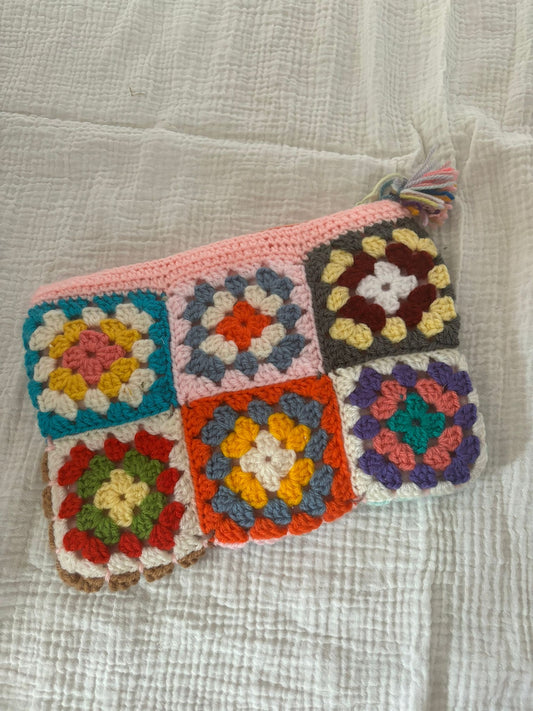 Crochet pouch