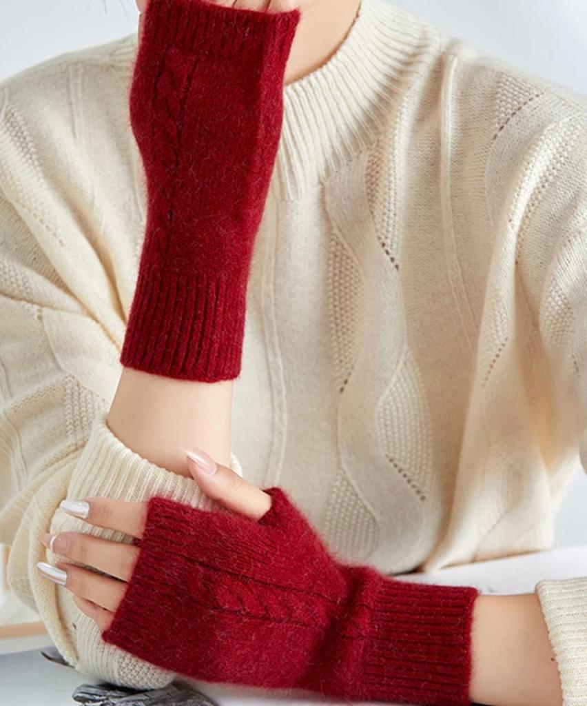 Cashmere fingerless gloves