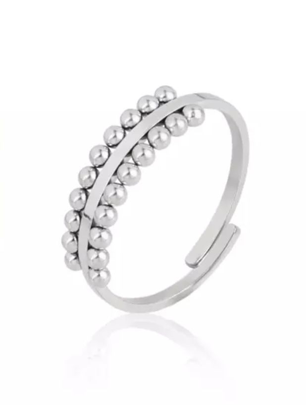 Silver bobble ring