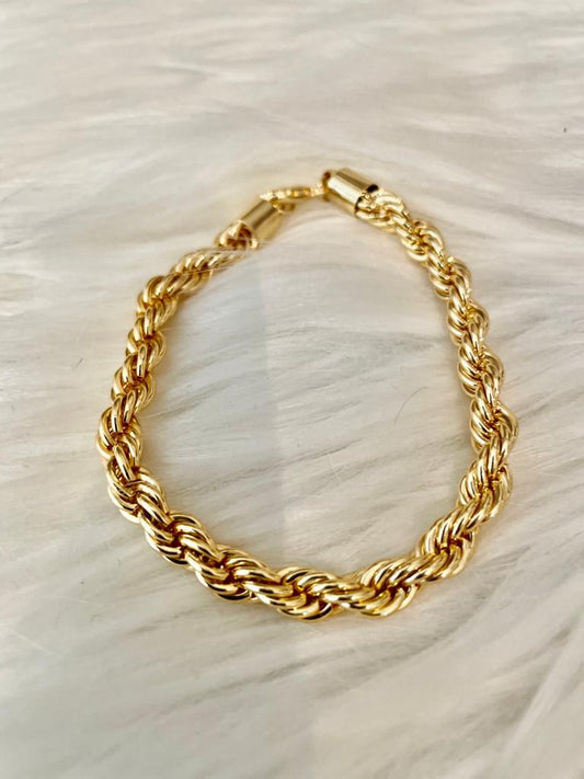 Rope bracelet