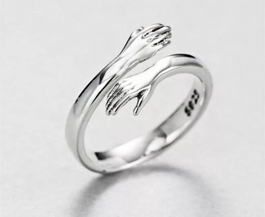 Hug sterling silver ring