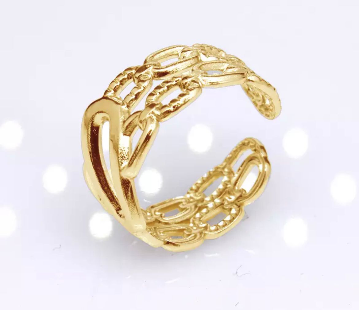 Gold ring