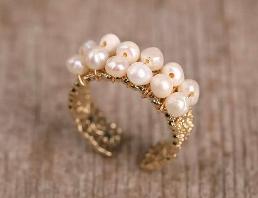 Pearl adjustable ring